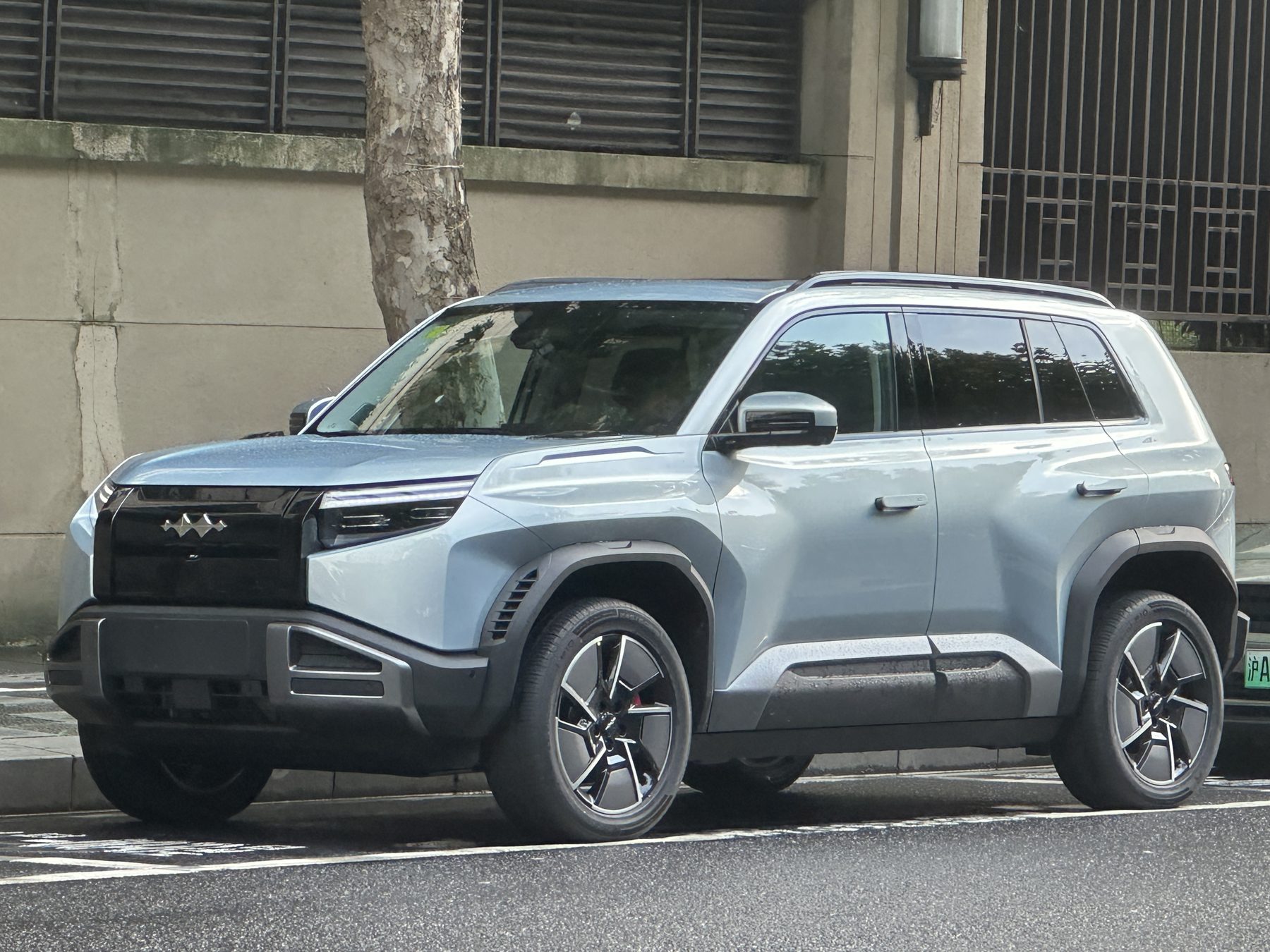 Fangchengbao Ti3 compact electric SUV, exterior view